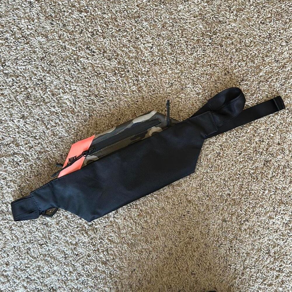 Nike Air Max Crossbody Bag